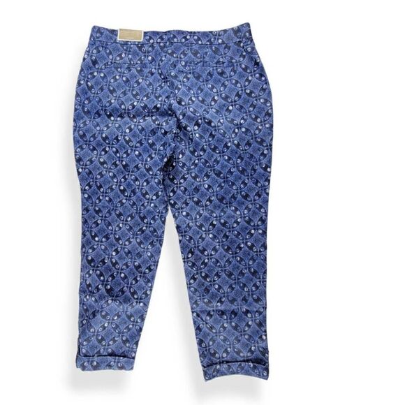 Chico's Geo Ankle Pants 2Petite - Picture 2 of 5